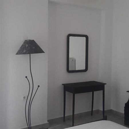 Central Apartments Eretria Экстерьер фото