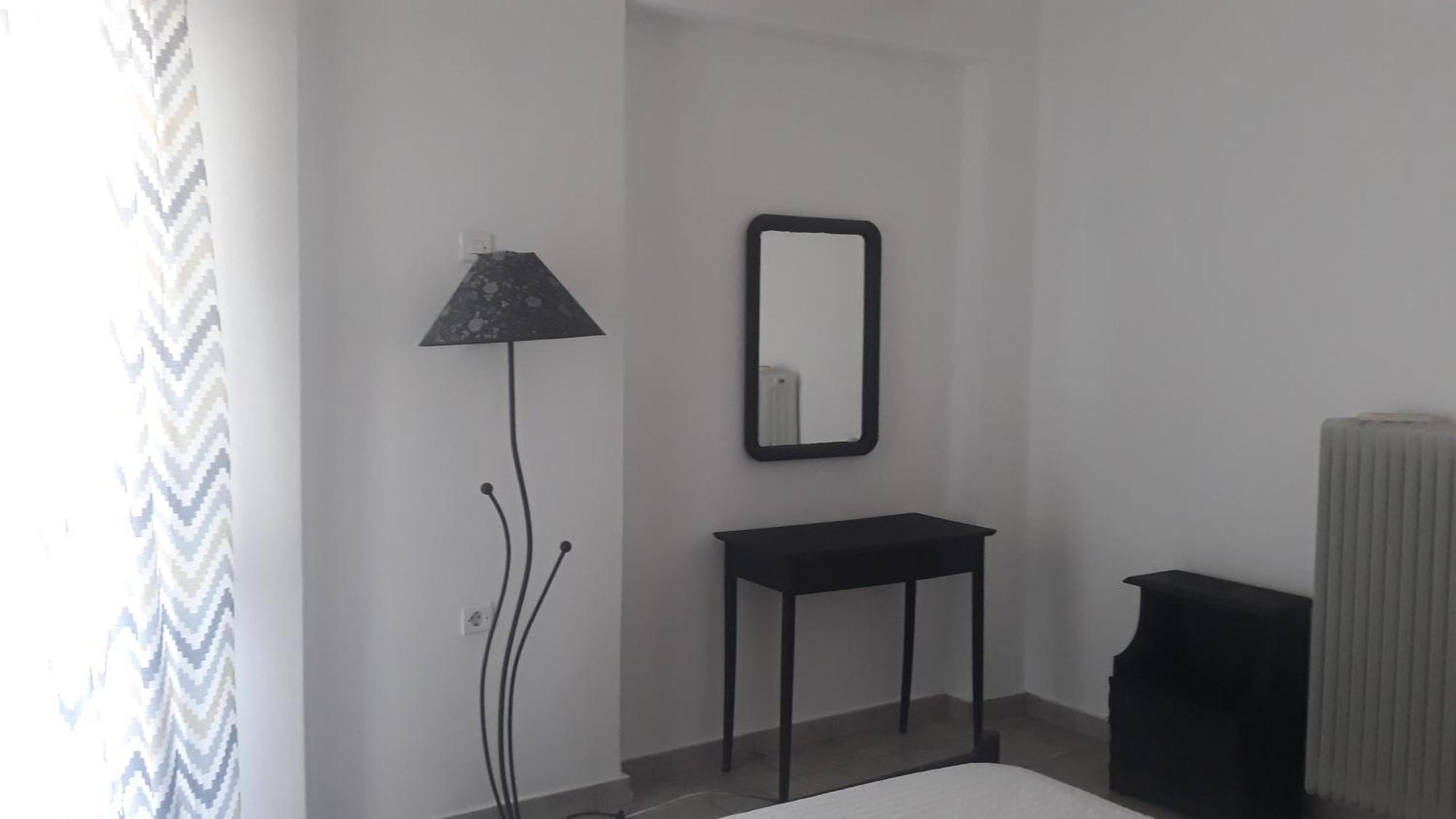 Central Apartments Eretria Экстерьер фото
